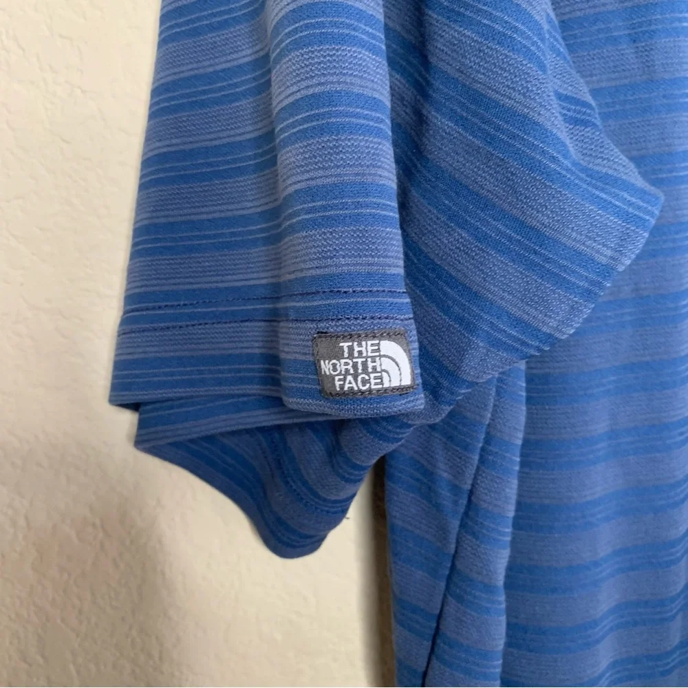 The North Face Blue Striped Modal Blend Short Sleeve Men’s Size Large Pocket Tee